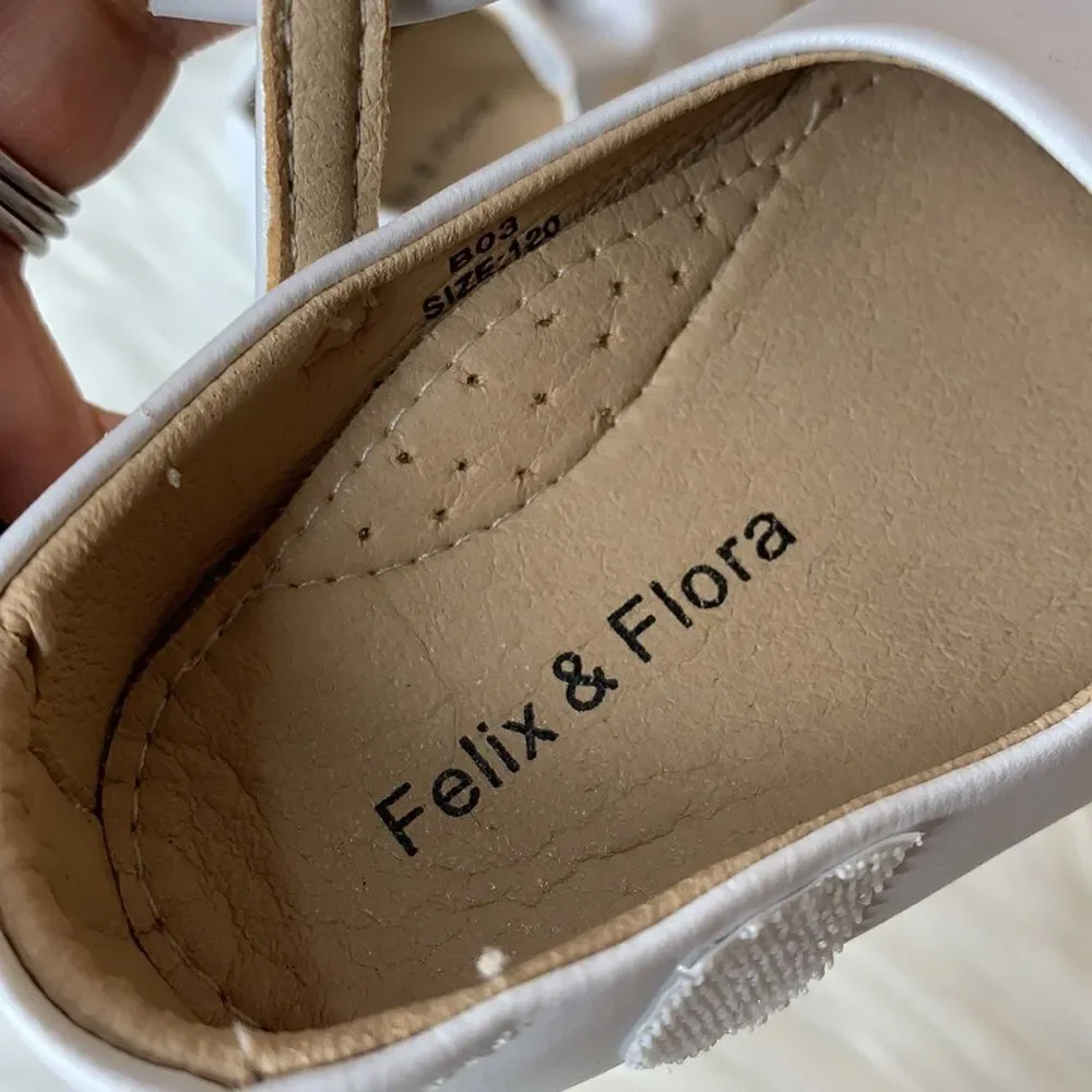 Felix & Flora White Bow Mary Jane Soft Sole Dress Shoes 120